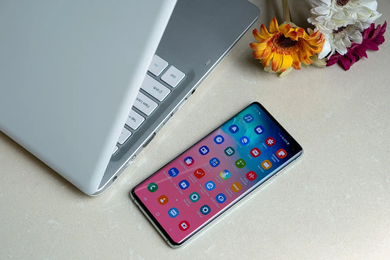 samsung, galaxy s10, phone, electronic products