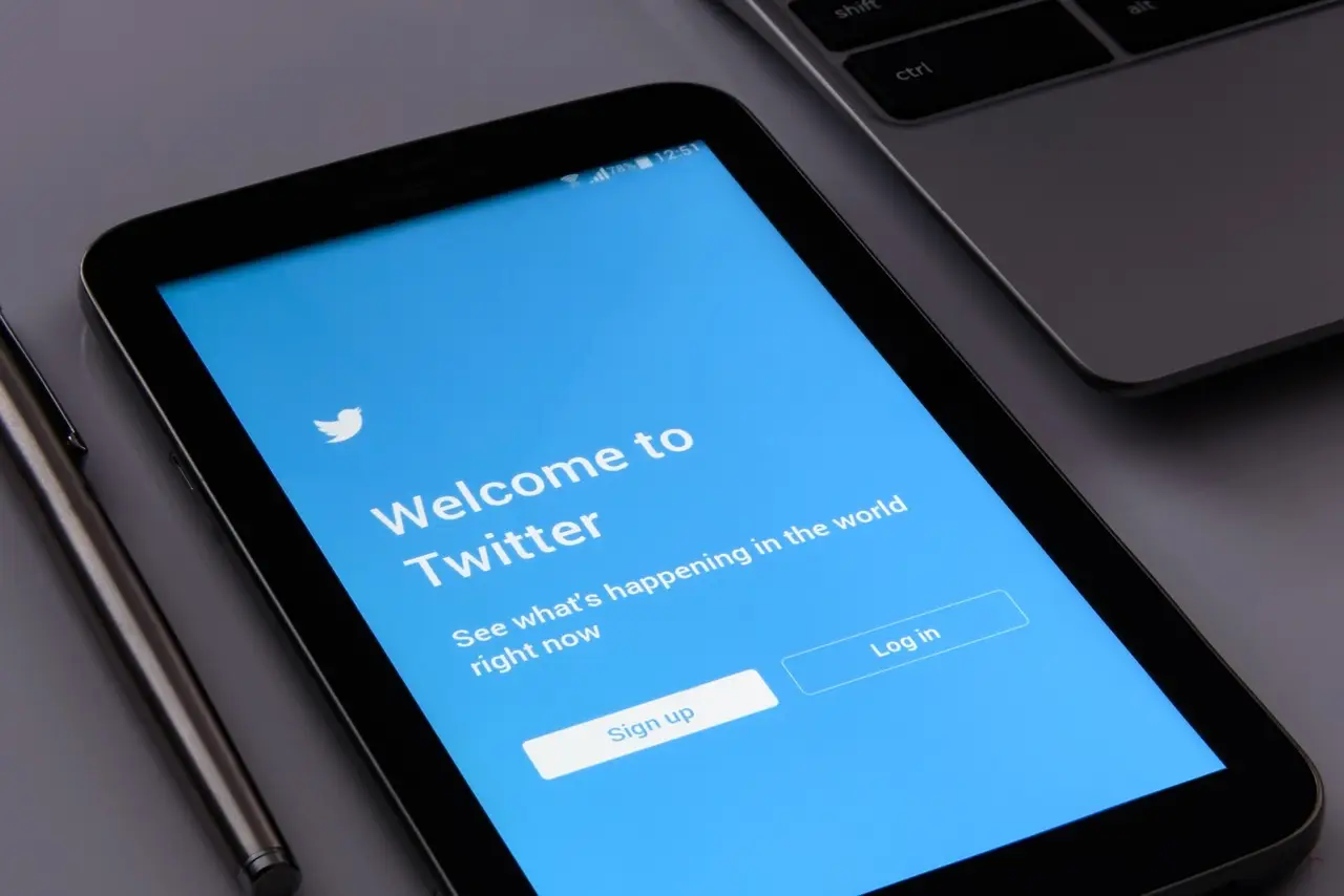 twitter, screen, social, telephone