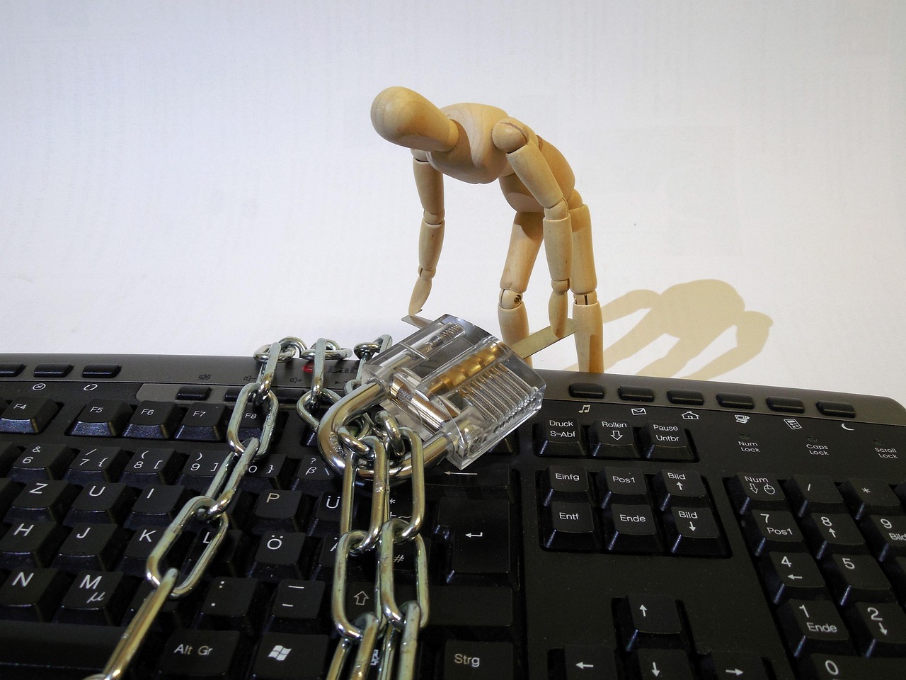 How to Use Dynamic Lock to Automatically Lock the Windows PC?