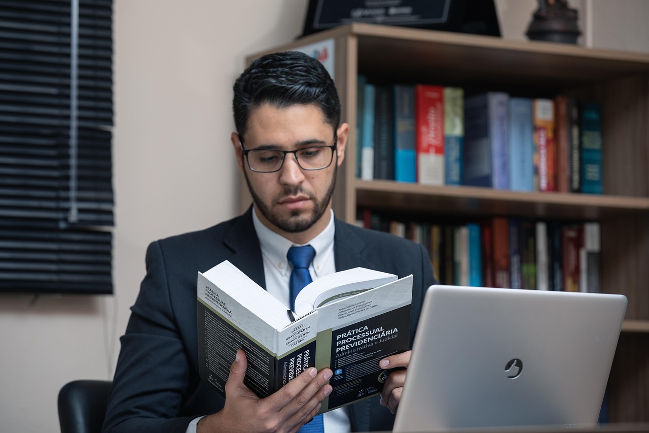 personal injury lawyer